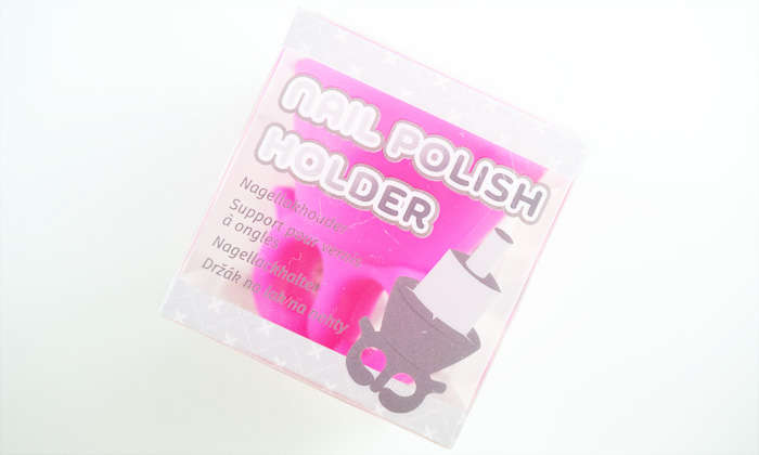 picture of the nail polish holder ring while still in its original packaging