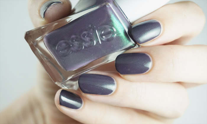 swatch of essie twill seeker (gel couture)
