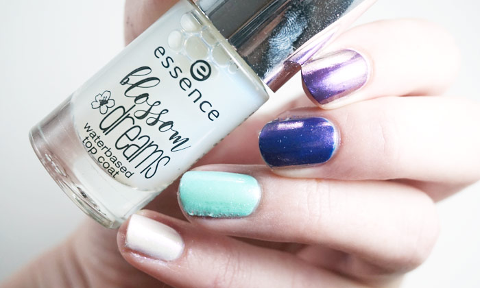 swatches of Essence iridescent effect nail pigment in the color rosy reflections