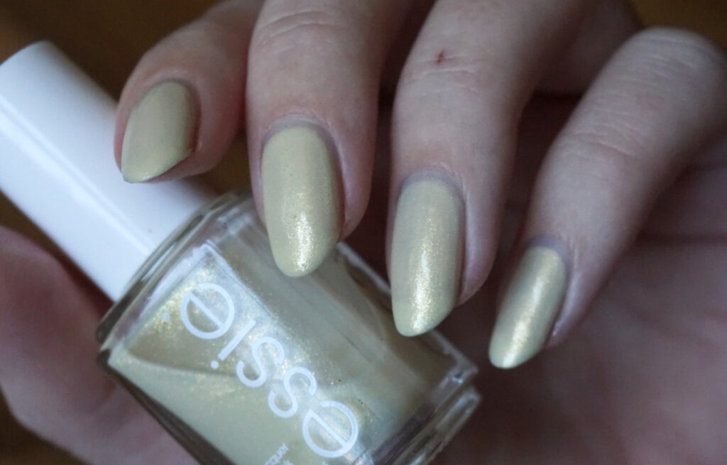 essie sunny business